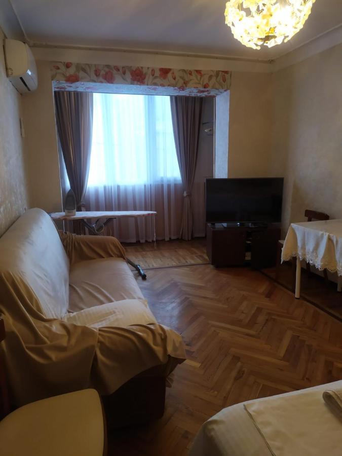 Квартира В Гаграхアパートメント エクステリア 写真
